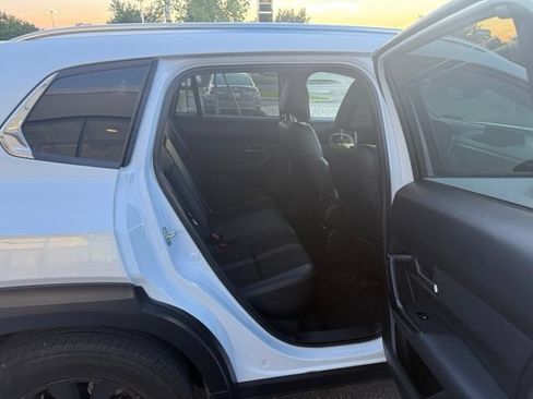 Used 2025 MAZDA CX-50 AWD 2.5 S w/ Weather Package image 14