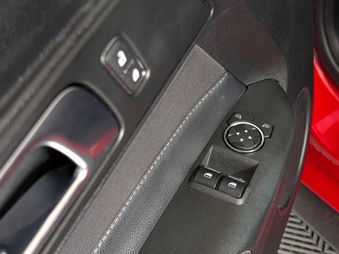 Certified 2022 Ford Mustang GT RWD image 25
