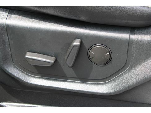 Used 2020 Ford F350 Lariat w/ Lariat Value Package AWD/4WD image 15