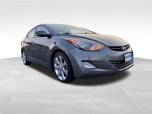 Used 2013 Hyundai Elantra Limited FWD image 1