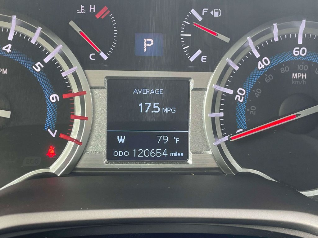 Used 2019 Toyota 4Runner TRD Off-Road Premium AWD/4WD image 27