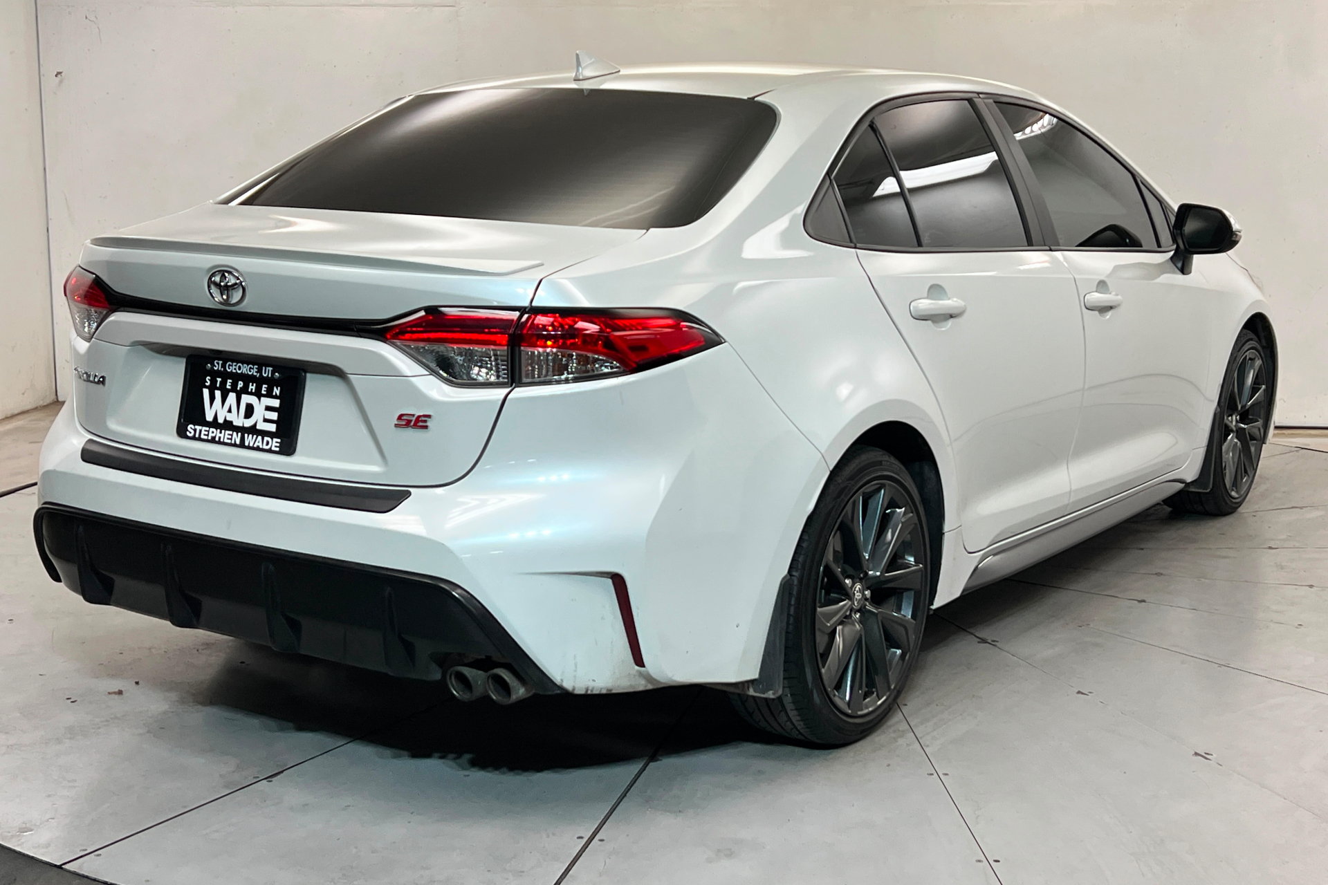 Used 2024 Toyota Corolla SE FWD image 6