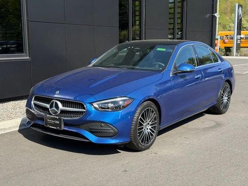 Used 2022 Mercedes-Benz C 300 4MATIC Sedan image 2