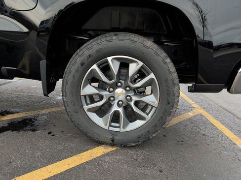 New 2026 Chevrolet Silverado 1500 LT image 28