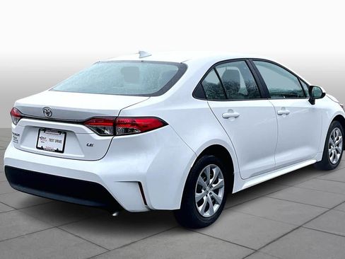 Certified 2024 Toyota Corolla LE image 13