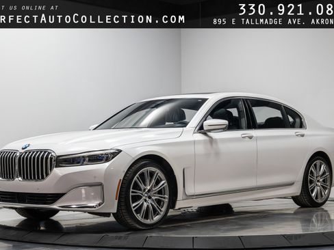 Used 2020 BMW 750i xDrive image 1