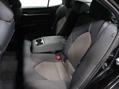 Certified 2021 Toyota Camry LE FWD image 25