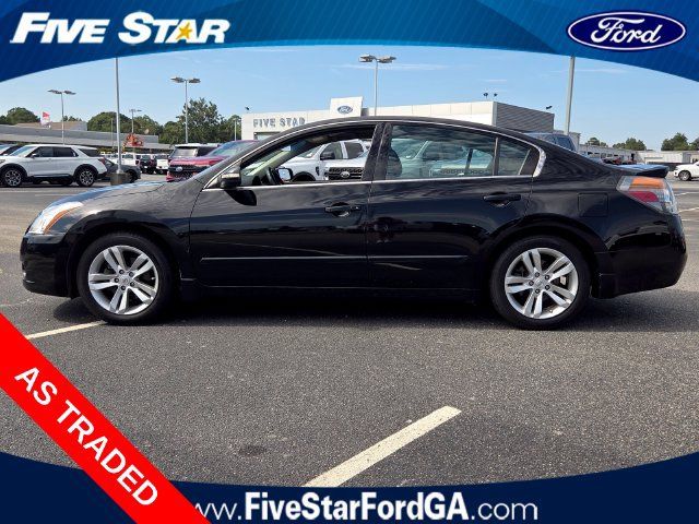 Used 2012 Nissan Altima 3.5 SR FWD image 4