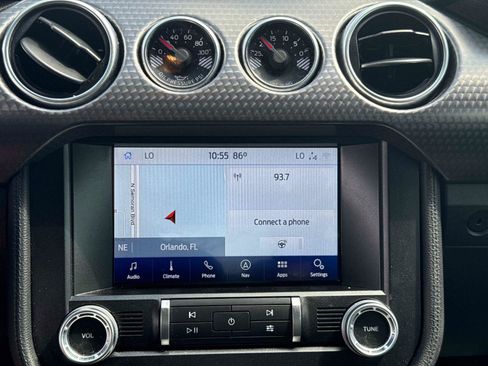 Used 2020 Ford Mustang GT Premium w/ GT Performance Package RWD image 18