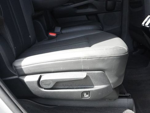 Used 2024 Kia Sorento X-Line EX AWD/4WD image 37