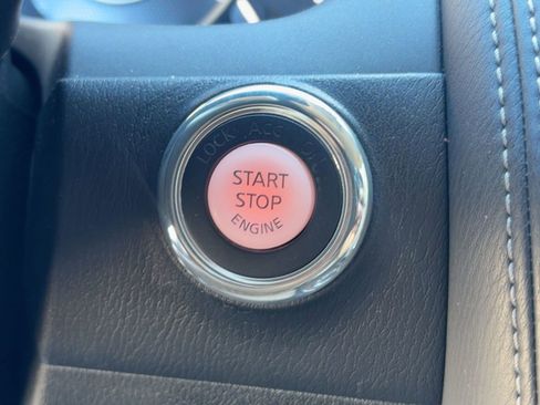 Used 2017 Nissan Armada SL image 26