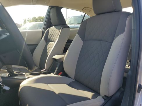 Used 2024 Toyota Corolla LE FWD image 18