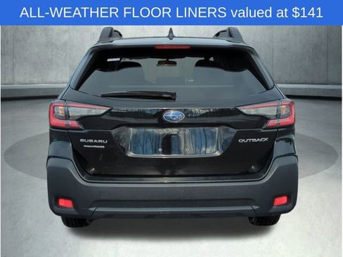 Used 2024 Subaru Outback Premium image 5