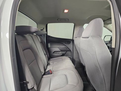 Used 2022 Chevrolet Colorado W/T w/ WT Convenience Package image 14