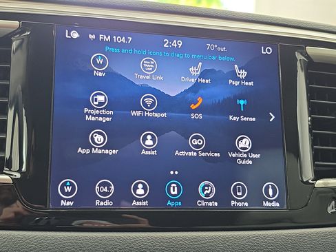 Used 2018 Chrysler Pacifica Touring-L image 22