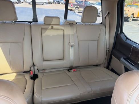 Used 2018 Ford F150 Lariat w/ Equipment Group 502A Luxury AWD/4WD image 27