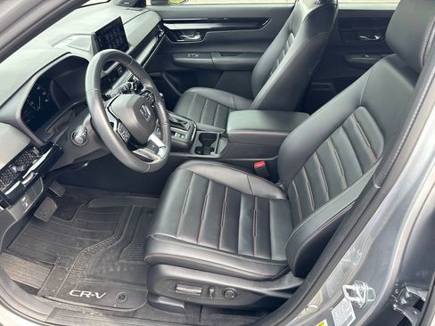 Used 2023 Honda CR-V Sport Touring image 9