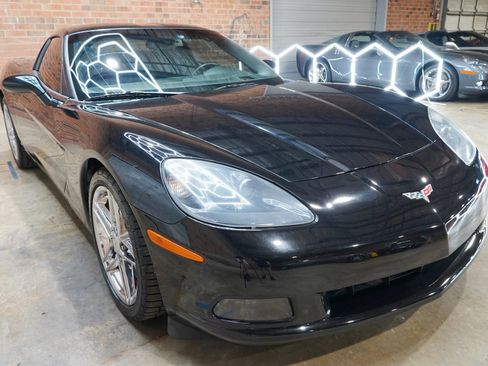 Used 2008 Chevrolet Corvette Coupe w/ Preferred Equipment Group RWD image 20