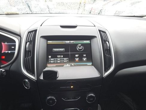Used 2015 Ford Edge SEL w/ Equipment Group 201A image 16