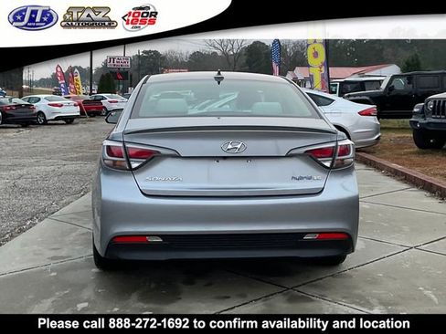 Used 2016 Hyundai Sonata SE image 6