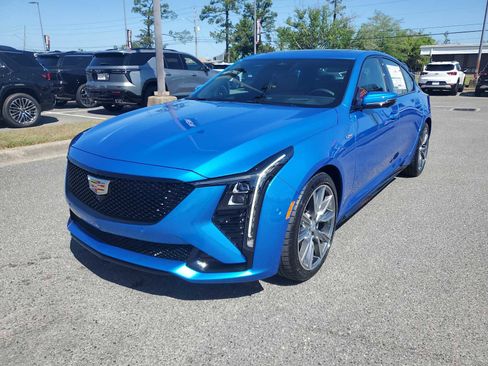 New 2026 Cadillac CT5 V RWD image 1