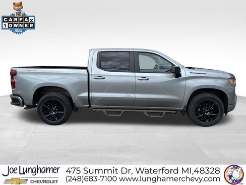 Used 2024 Chevrolet Silverado 1500 RST w/ Convenience Package II AWD/4WD image 2