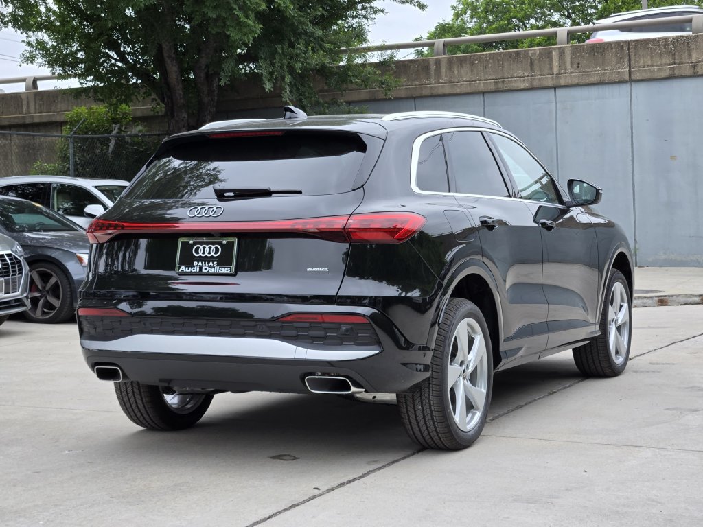 Used 2026 Audi Q5 Premium Plus w/ Premium Plus AWD/4WD image 8