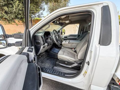 Used 2019 Ford F250 XL w/ XL Value Package RWD image 5