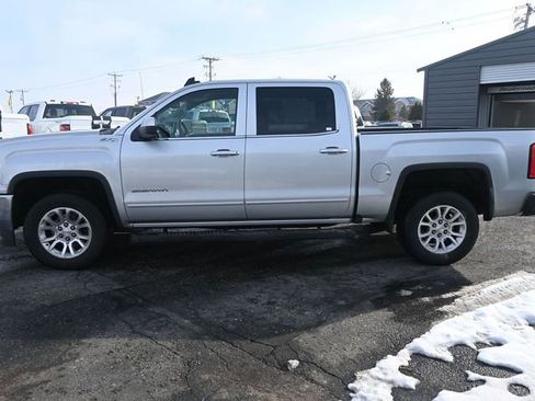 Used 2017 GMC Sierra 1500 SLE w/ SLE Value Package image 10
