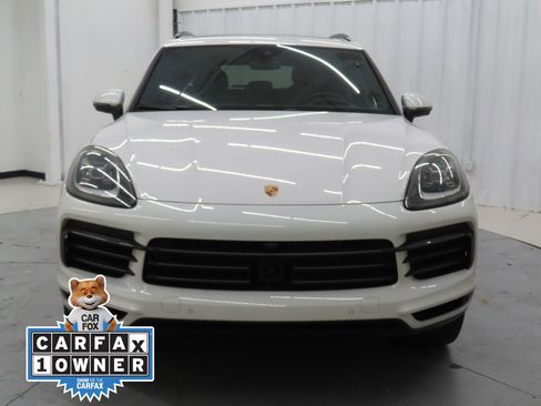 Used 2023 Porsche Cayenne Platinum Edition AWD/4WD image 8