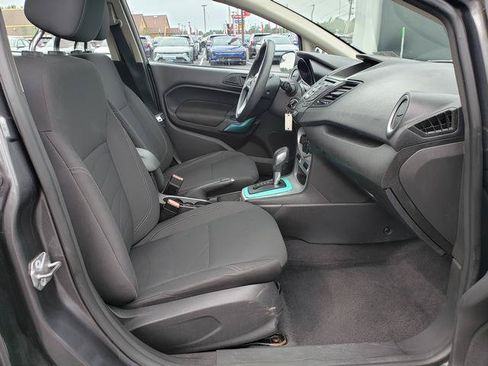 Used 2019 Ford Fiesta SE FWD image 17