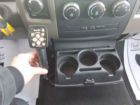 Used 2011 RAM 1500 Tradesman image 16