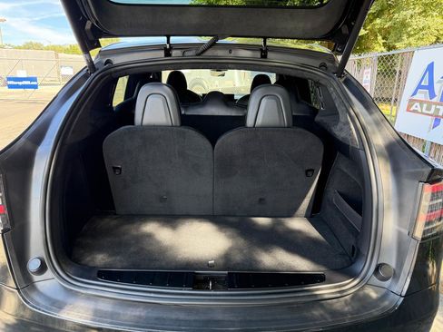 Used 2023 Tesla Model X AWD/4WD image 23