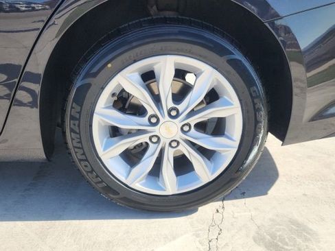 Used 2023 Chevrolet Malibu LT image 14