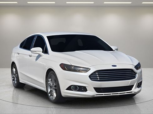 Used 2013 Ford Fusion Titanium FWD image 1
