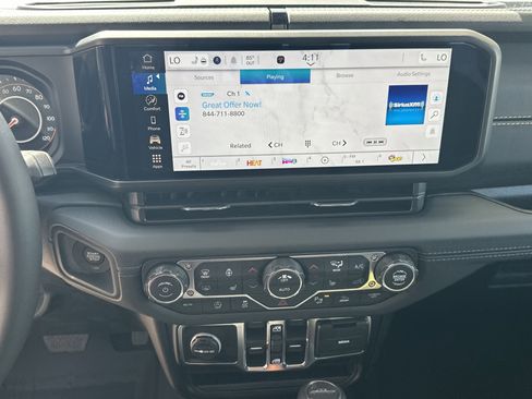 New 2026 Jeep Gladiator Mojave AWD/4WD image 16