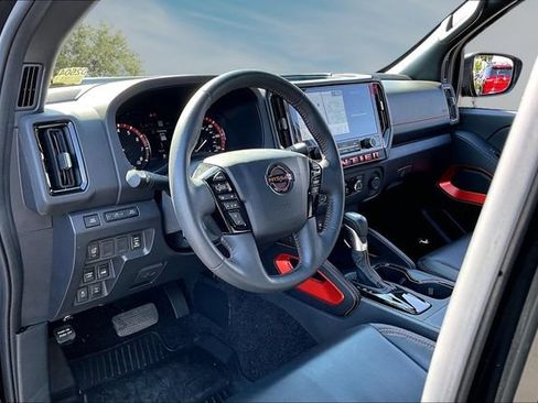 New 2025 Nissan Frontier PRO-4X AWD/4WD image 7