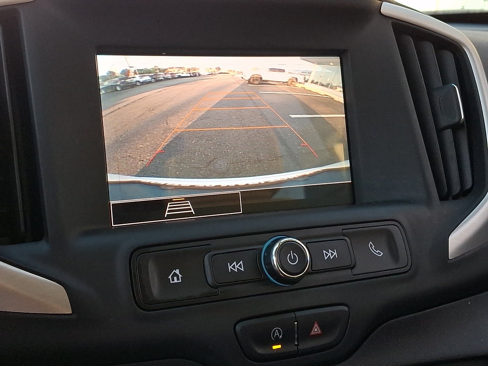 Certified 2023 GMC Terrain SLE FWD image 19
