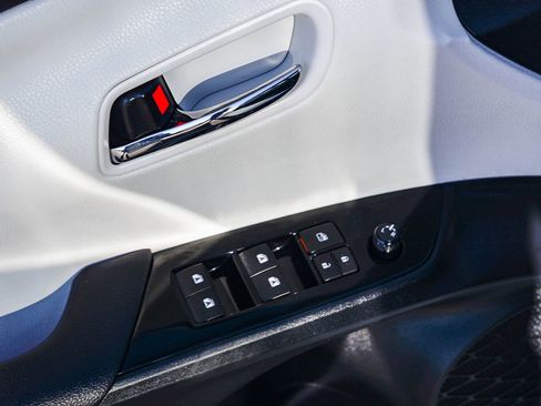 Certified 2016 Toyota Prius Four Touring image 24