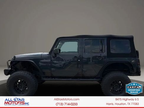 Used 2017 Jeep Wrangler Unlimited Sport AWD/4WD image 7