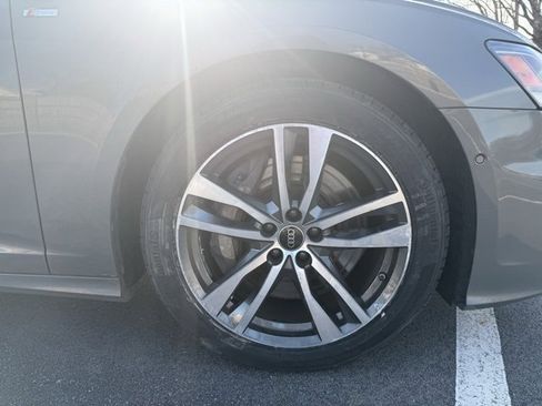 Used 2023 Audi A6 3.0T Premium w/ Convenience Package image 11