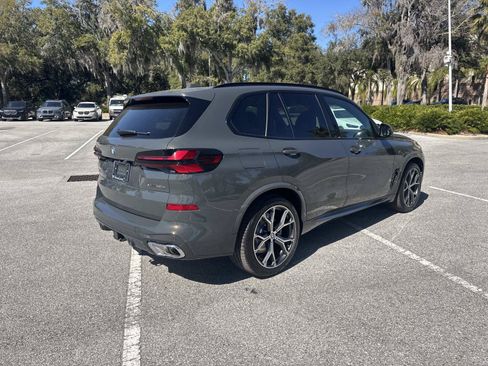 New 2026 BMW X5 xDrive50e w/ M Sport Package AWD/4WD image 4