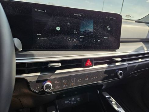 Used 2026 Kia Sorento EX w/ EX Premium Package image 19