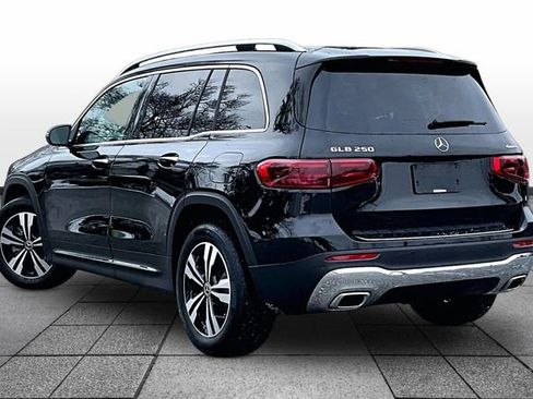 Certified 2025 Mercedes-Benz GLB 250 250 image 5