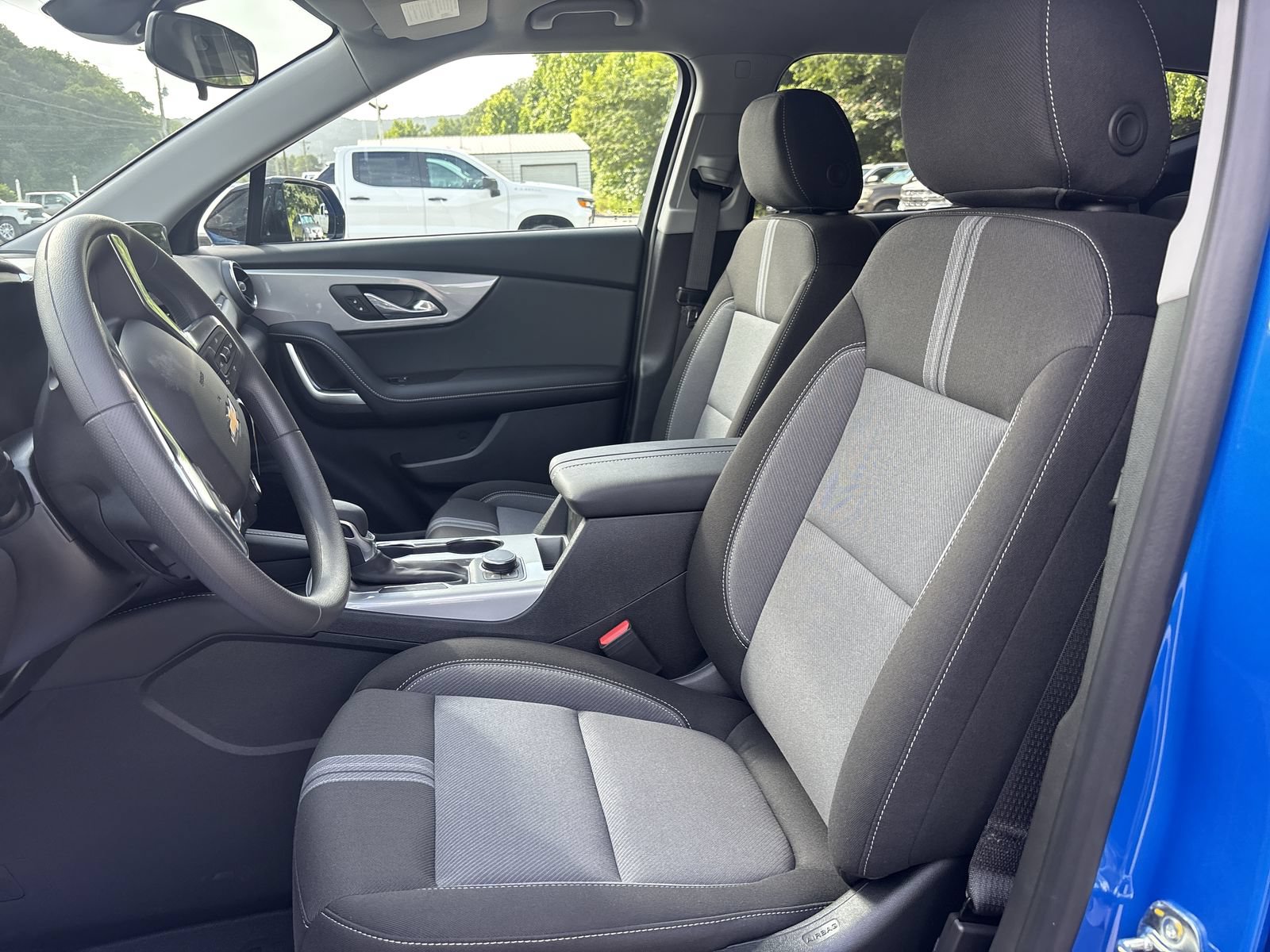 New 2026 Chevrolet Blazer LT w/ Midnight/Sport Edition FWD image 14