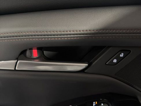 Used 2025 MAZDA MAZDA3 s image 25