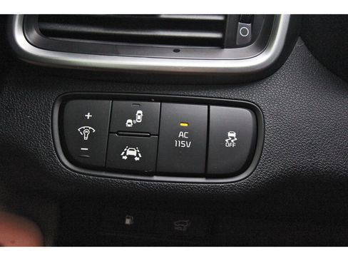 Used 2019 Kia Sorento SX FWD image 23