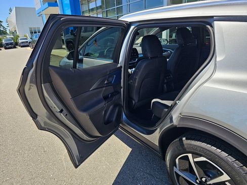 New 2026 Chevrolet Equinox EV LT AWD/4WD image 15