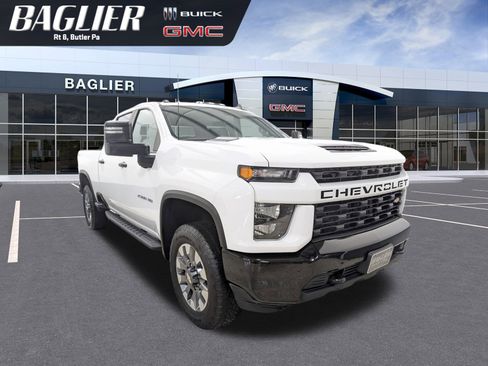 Used 2022 Chevrolet Silverado 2500 Custom image 1