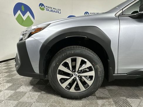 New 2025 Subaru Outback Premium image 13
